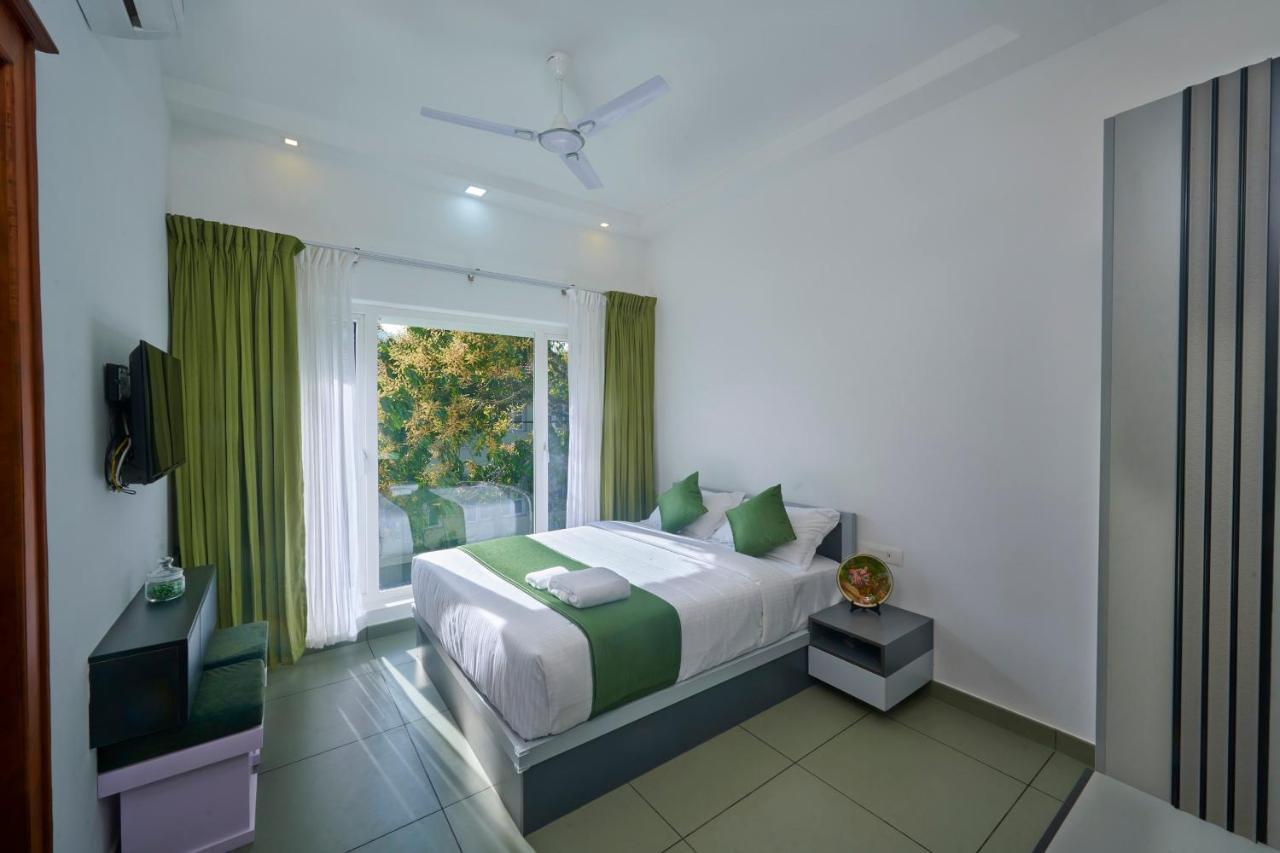 The Elms Thekkady Hotel Exterior photo